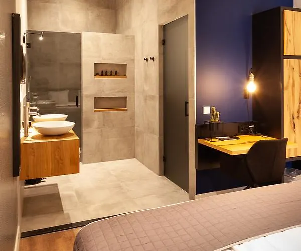 Julien 4* 's-Hertogenbosch (Den Bosch)